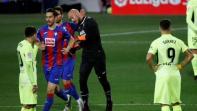 بالفيديو. حارس إيبار يسجل هدف التقدم لفريقه أمام أتلتيكو مدريد