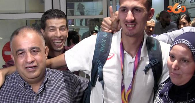Cover Video • بالفيديو. بطولة العالم لألعاب القوى: وصول المغاربة و بكاء سفيان البقالي