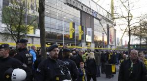 Cover: Borussia Dortmund AFTER Explosion bus 