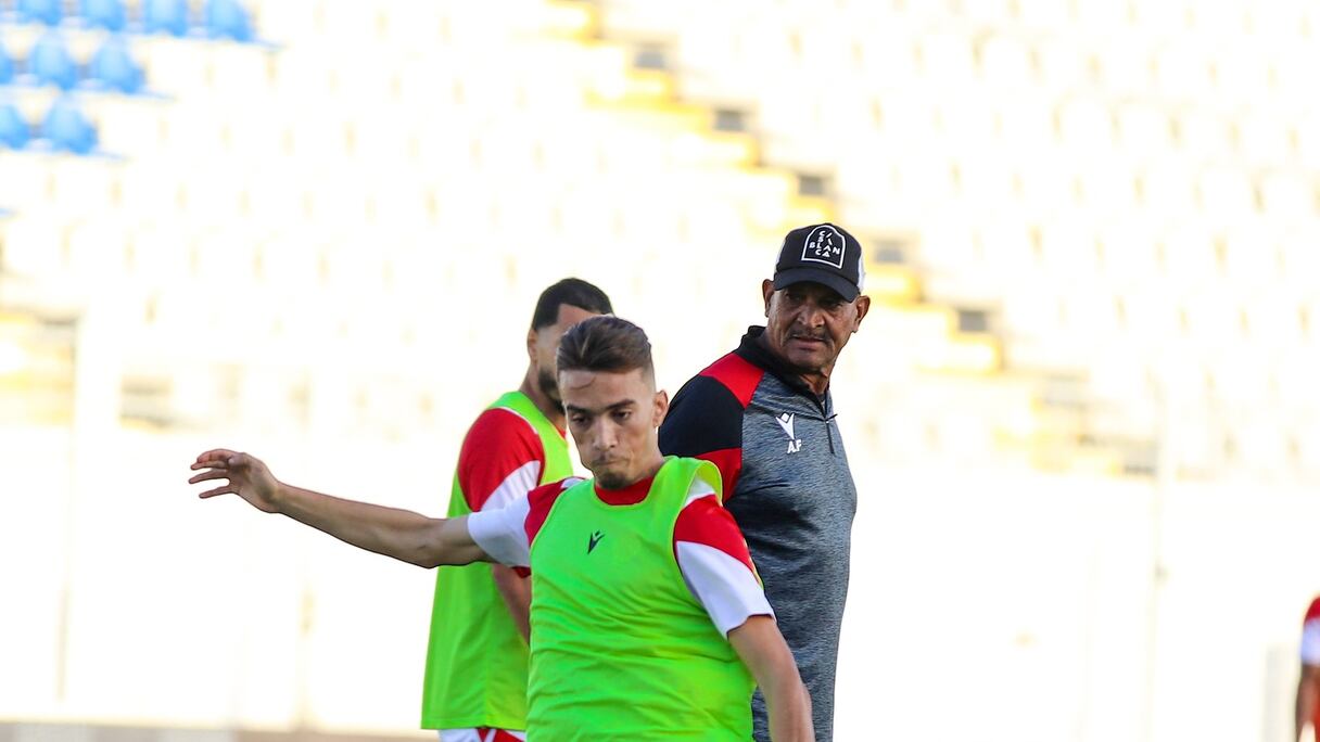 مباراة "الديربي" بين الرجاء والوداد