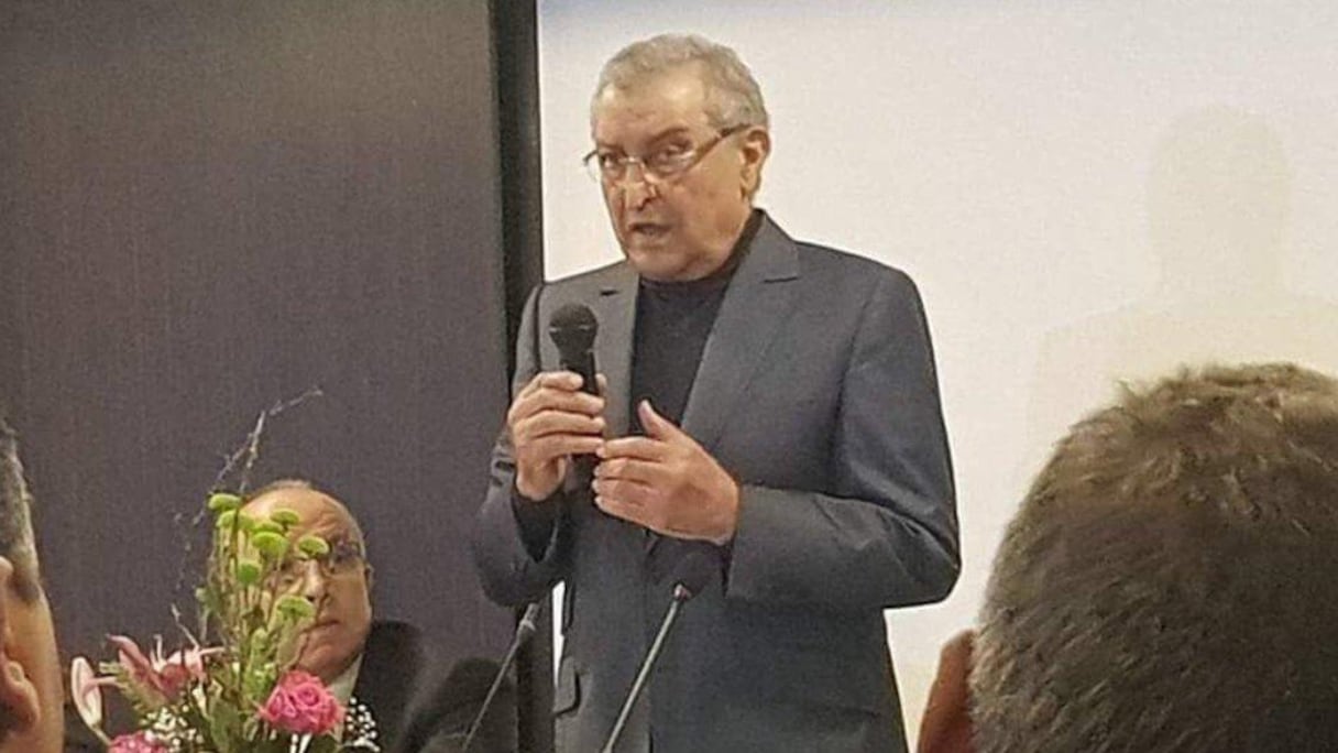 غرفة الجنايات الابتدائية بمحكمة الاستئناف بالدارالبضاء تؤجل محاكمة أمحمد أوزال الرئيس السابق لنادي الرجاء الرياضي لكرة القدم 5 34MRWKOMDVOBXKVRGIGC5E2HOQ