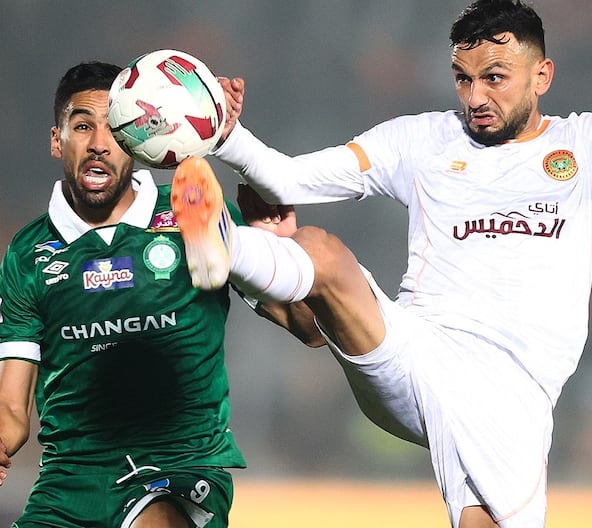 الموساوي في مباراة الرجاء ضد نهضة بركان