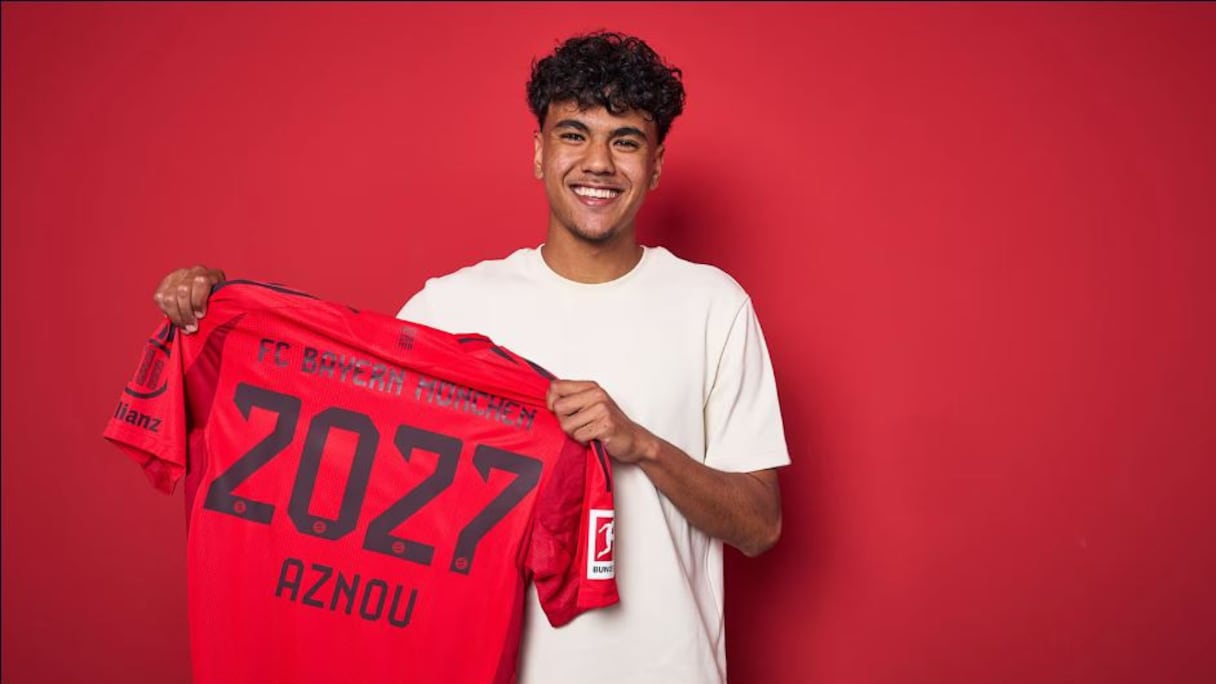 Adam Aznou lié au Bayern Munich jusqu'en 2027.