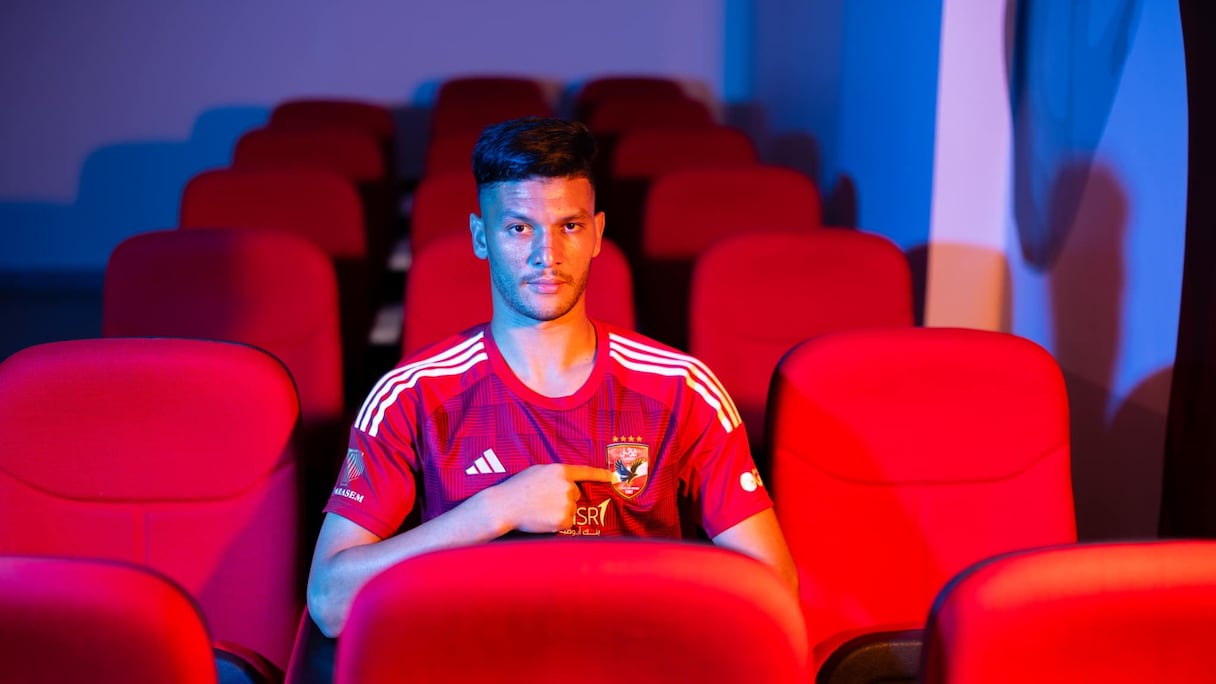 أشرف داري ينتقل إلى الأهلي المصري