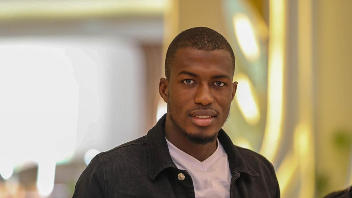 سيدي بونا عمار، لاعب فريق الوداد الرياضي لكرة القدم