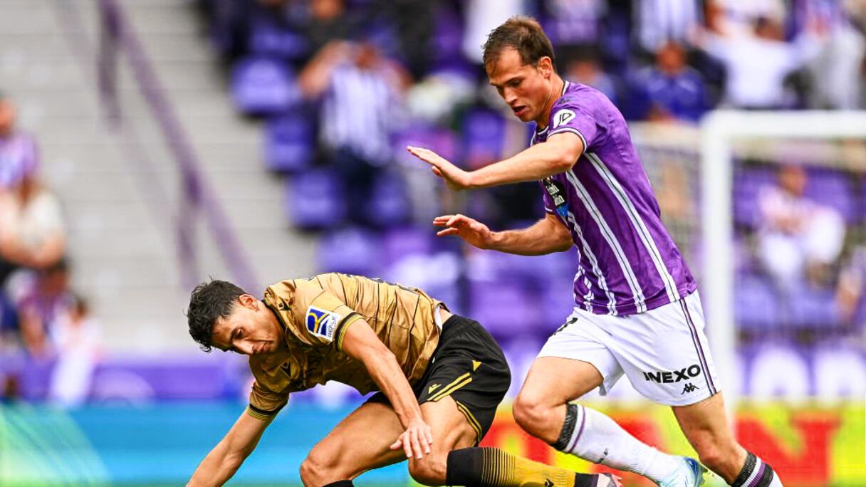 نايف أكرد، مدافع فريق ريال سوسييداد