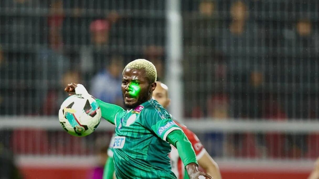 الرجاء أمام النادي المكناسي