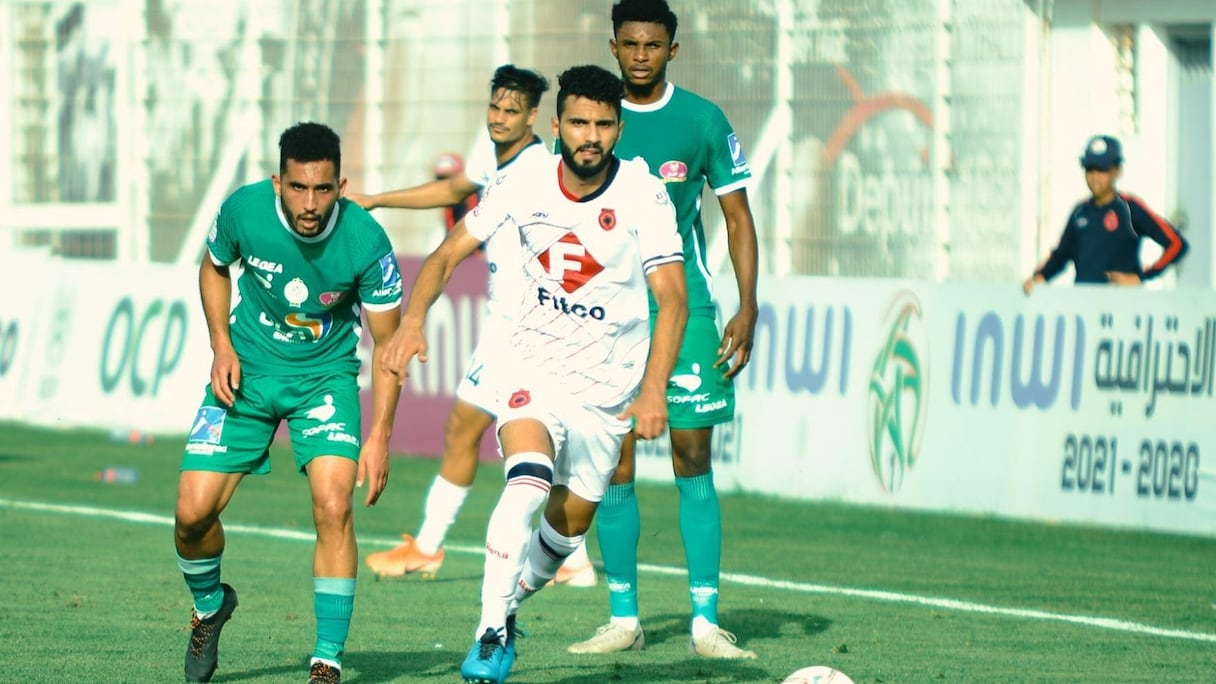 وليد الصبار بقميص أولمبيك أسفي