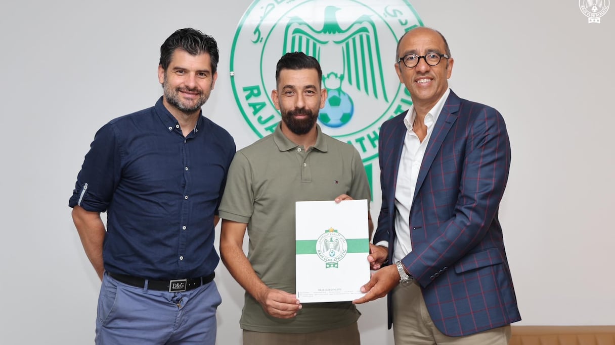 صورة تقدبم أيوب سلامي المدرب الجديد لنادي الرجاء للفوتصال !