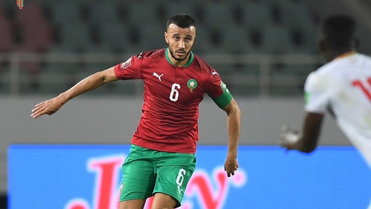 Romain Saïss face à la Guinée.