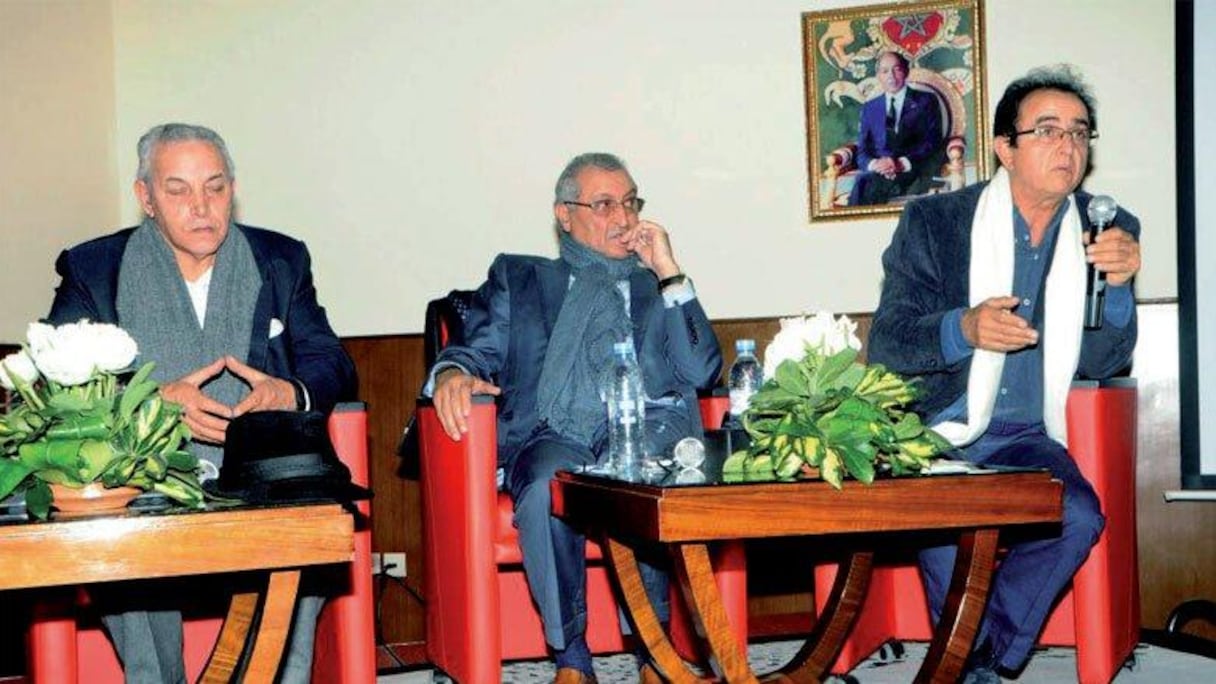 غرفة الجنايات الابتدائية بمحكمة الاستئناف بالدارالبضاء تؤجل محاكمة أمحمد أوزال الرئيس السابق لنادي الرجاء الرياضي لكرة القدم 4 SSVP3FDUJFLSFNAQD6HFX3YHUY