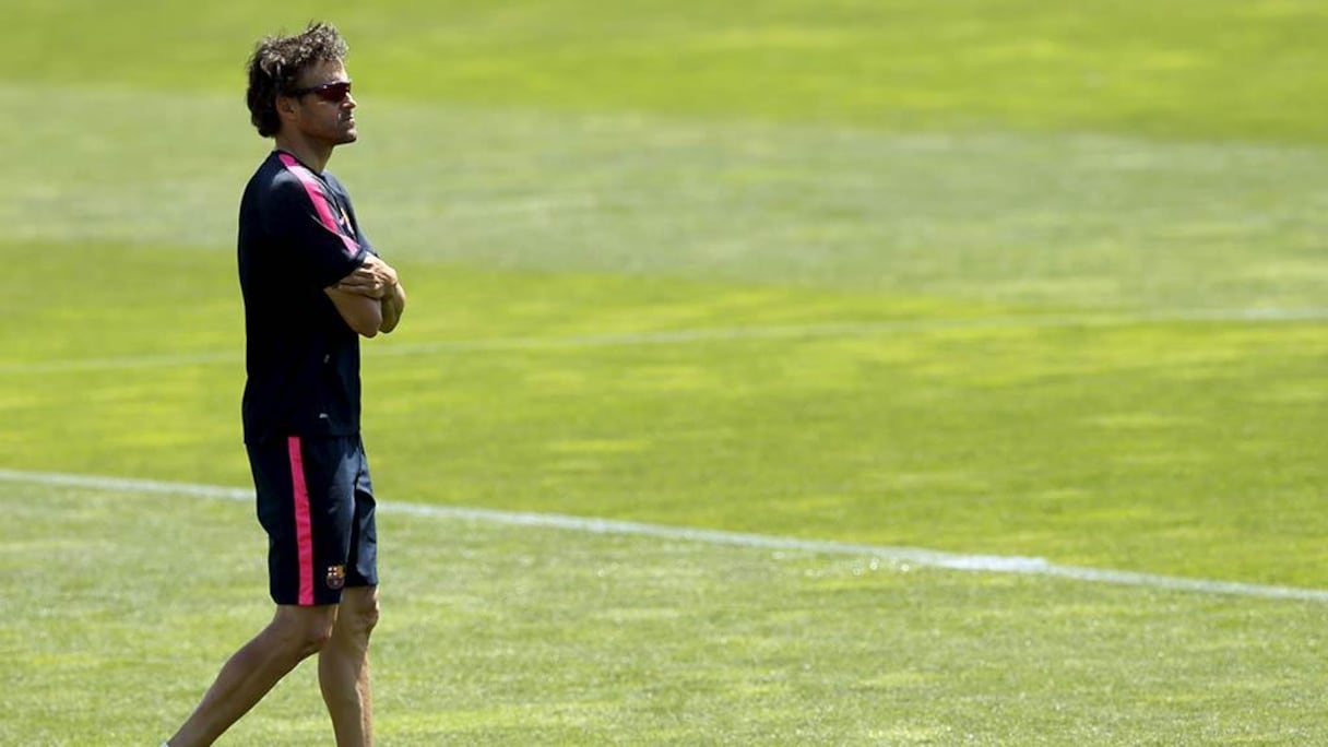 لويس إنريكي.. 165 نقطة