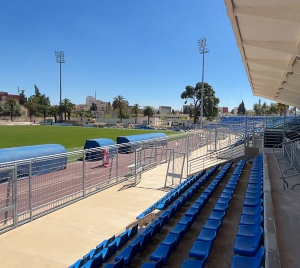 انطلاق أشغال إعادة بناء ملعب الحسن الثاني بفاس