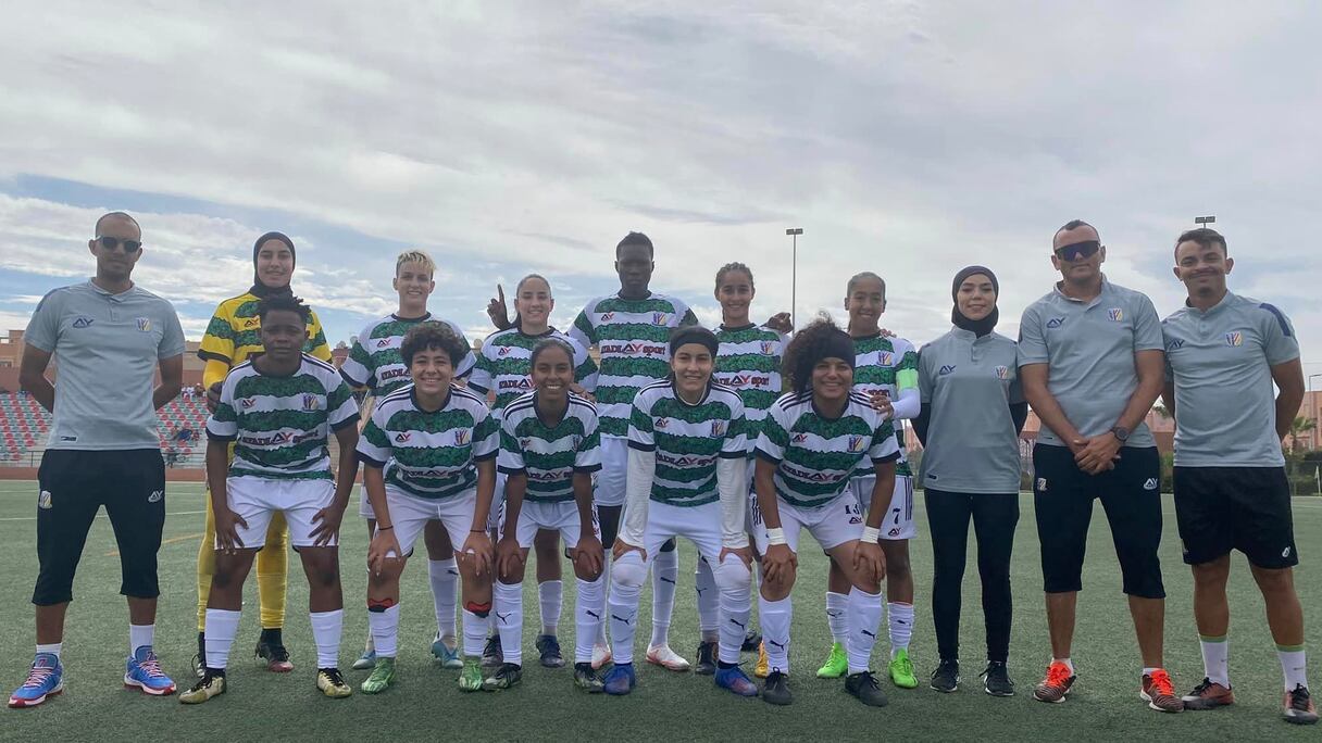 فريق الرجاء الرياضي النسوي أمام الدفاع المراكشي