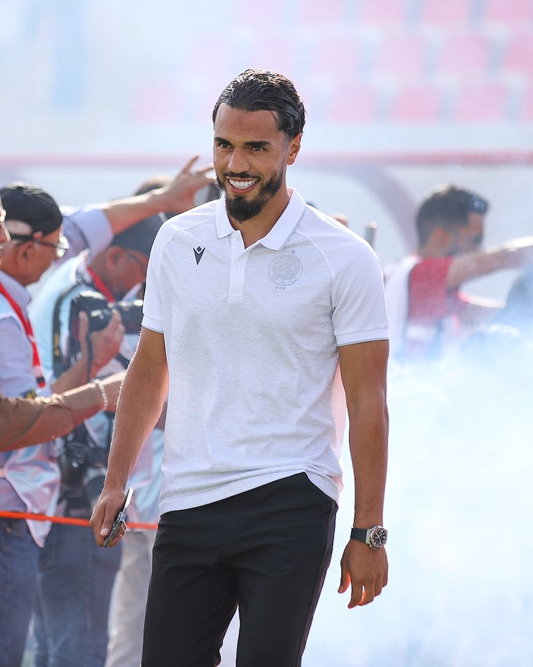 حمزة ساخي بقميص الوداد الرياضي