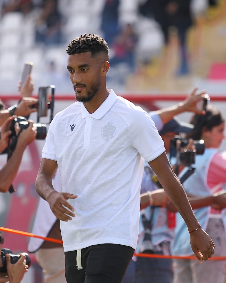 أسامة محروس بقميص الوداد الرياضي