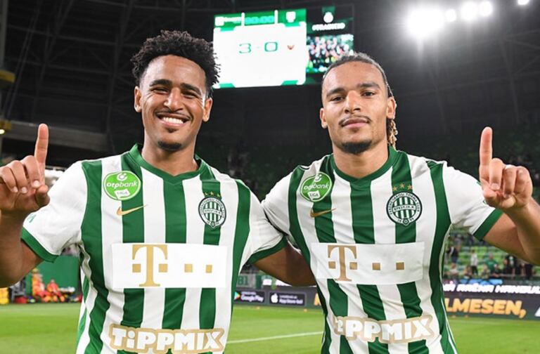 الشقيقان سامي وريان مايي بقميص نادي فينيرفاروش المجري