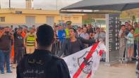 Cover-Vidéo: مشجع فريق الزمالك يخلق الحدث لحظة وصول بعثة الأهلي لمطار محمد الخامس