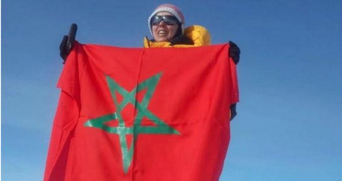 الملك يهنئ المغامرة بايبانو بعد رفعها العلم المغربي فوق ثاني أعلى قمة بالهيمالايا